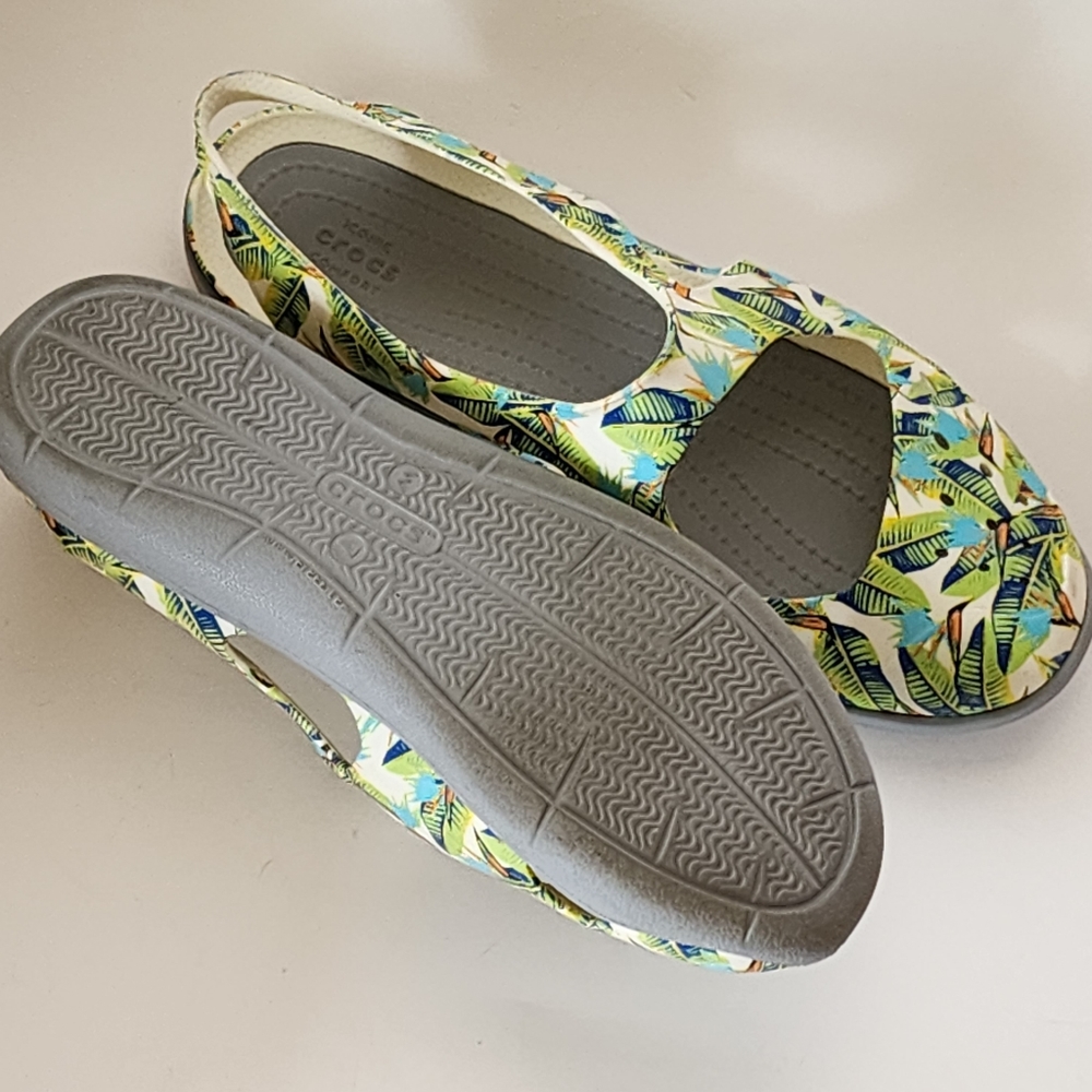 Crocs Volt Green Swiftwater Wave Tropical Sandals… - image 6